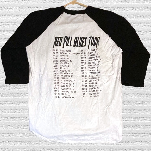 Maroon 5 Red Pill Blues Tour US 2018-2019 long sleeve t-shirt oversized large. - Picture 3 of 4